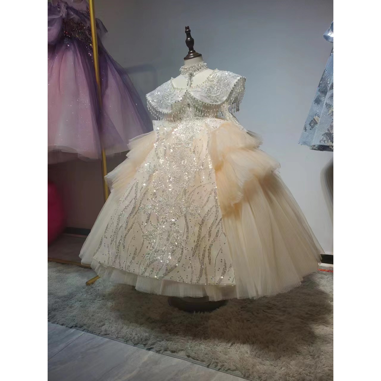 DM089珂洛笙灰蓝色重工儿童婚纱礼服