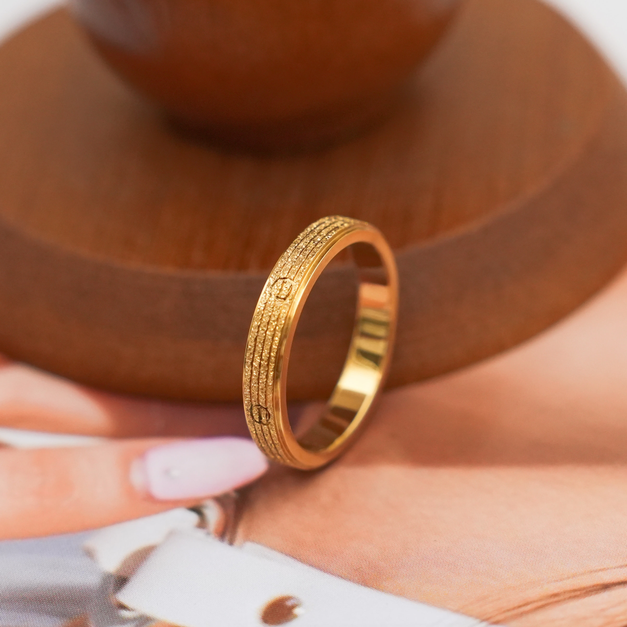 钛钢戒指 不掉色轻奢高级感可螺丝钉戒指磨砂素圈气质百搭素圈A26