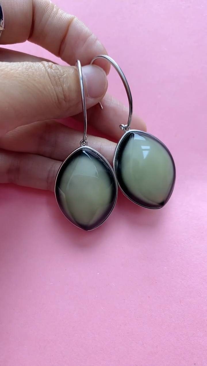 【闪购商品】琥珀裸石银S925镶嵌琥珀耳坠
