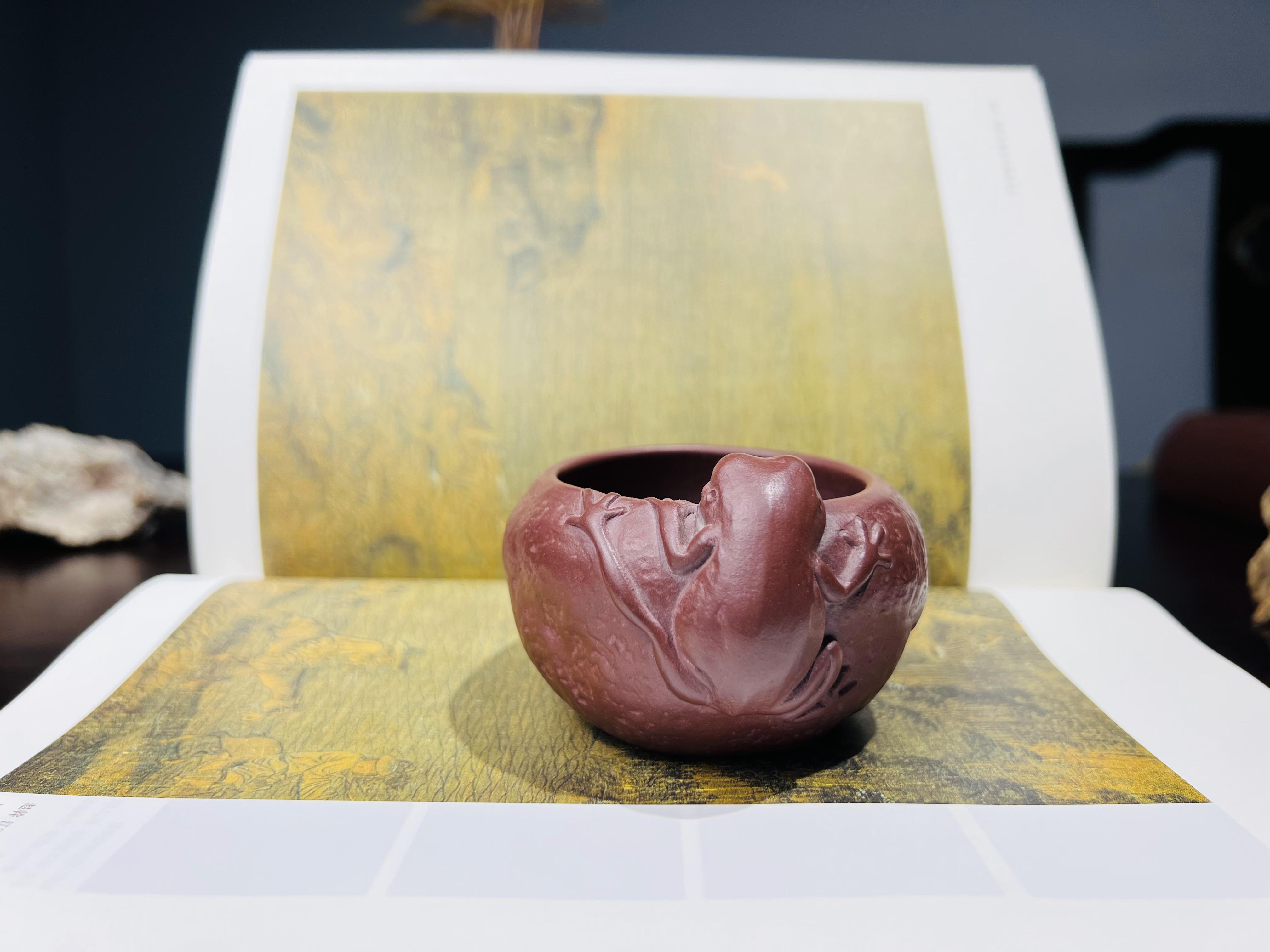 【沈雷】紫砂茶宠游乐杯青蛙呱呱来财主人杯茶杯金蟾宜兴观物紫砂