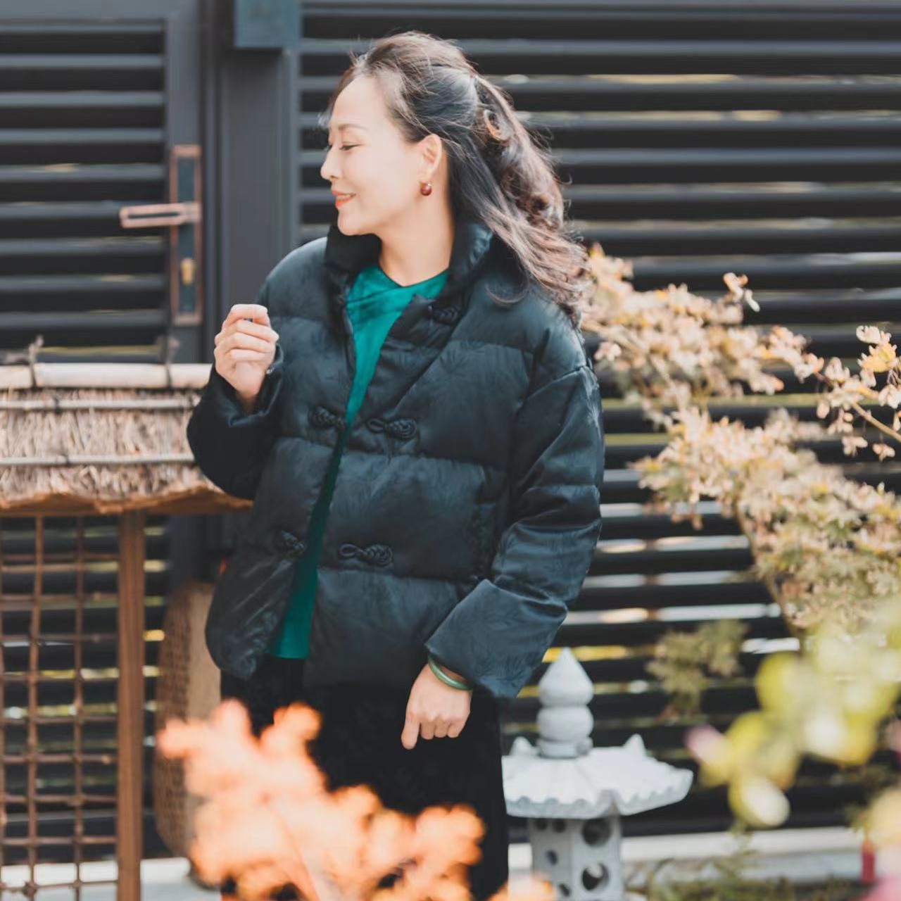 清和自在【安雨】01时尚新款休闲加厚百搭复古女款羽绒服印花秋冬