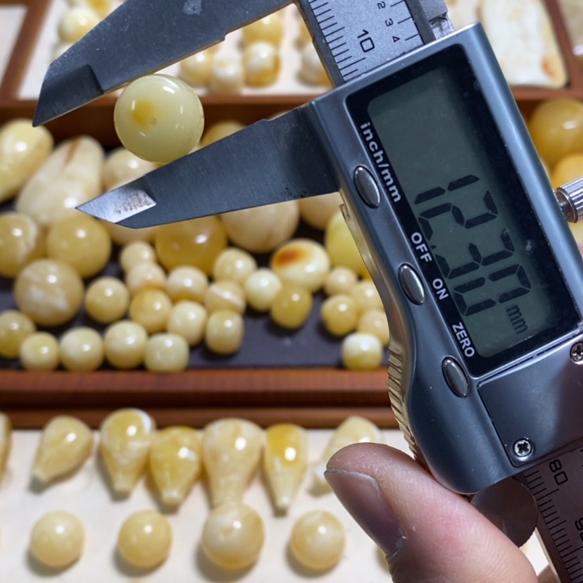 【闪购商品】蜜蜡裸石未镶嵌