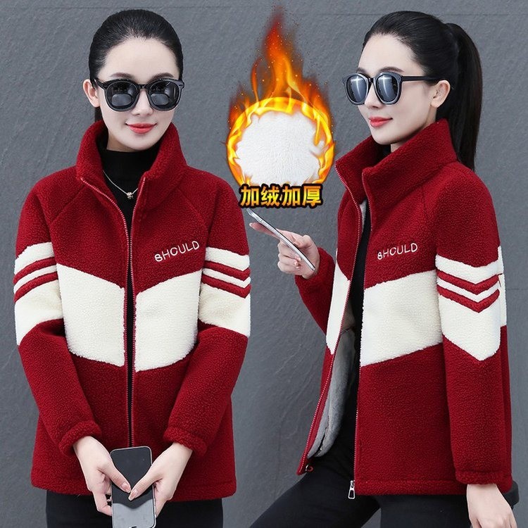 新款加绒时尚加绒女外套时尚刺绣毛巾绣撞色一体绒外套保暖羊羔绒
