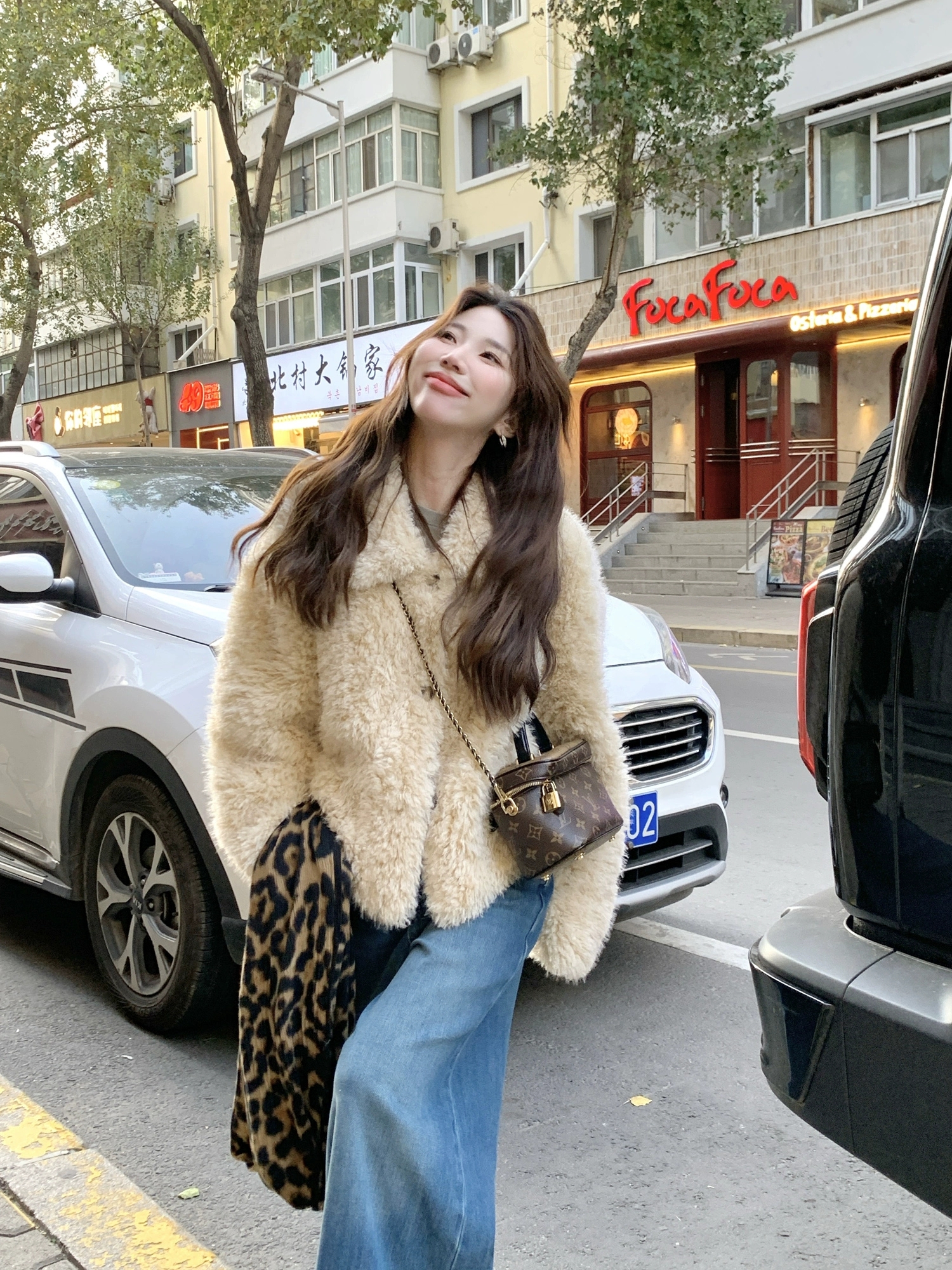 冬季韩系皮毛一体翻领加厚保暖短款外套女小个子毛毛上衣