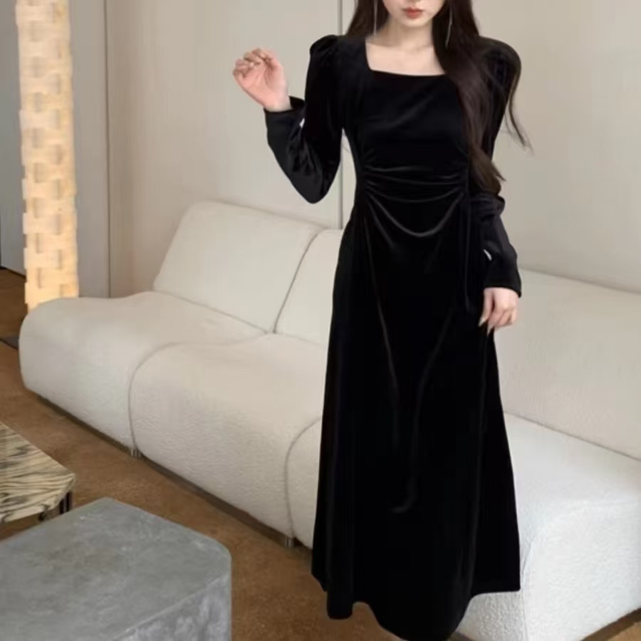 随机赠送大码衣服一件哈
