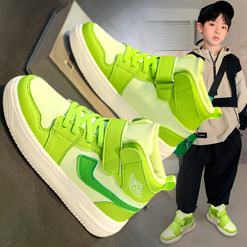 巴布豆男童鞋秋冬加绒高帮儿童板鞋潮牌男孩软底中大童学生运动鞋