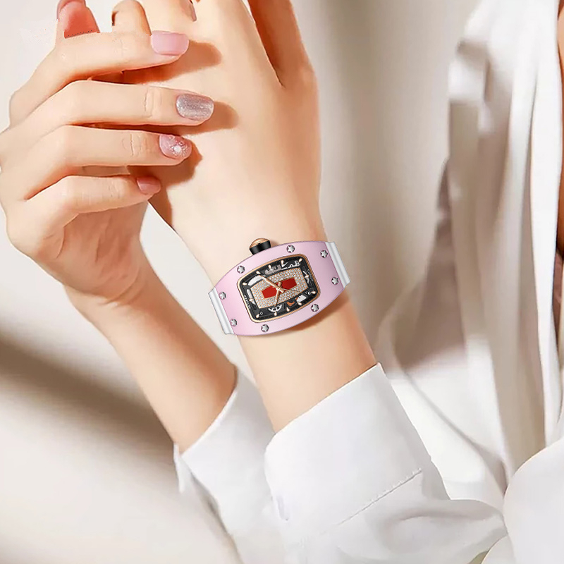 红唇系列 女士全自动机械腕表豪镶钻款酒桶型（星星）