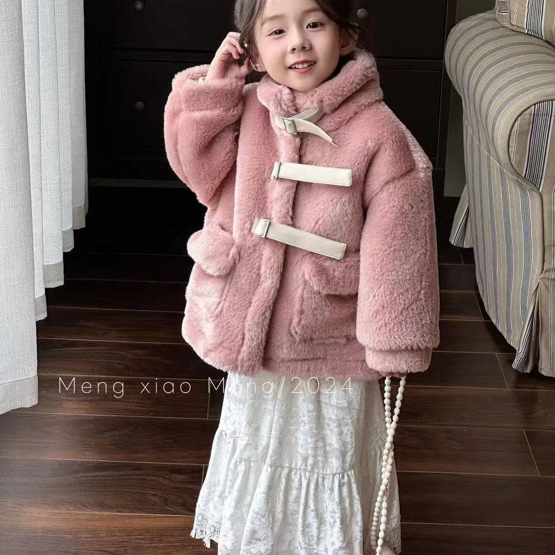 81738冬季小熊毛毛外套
