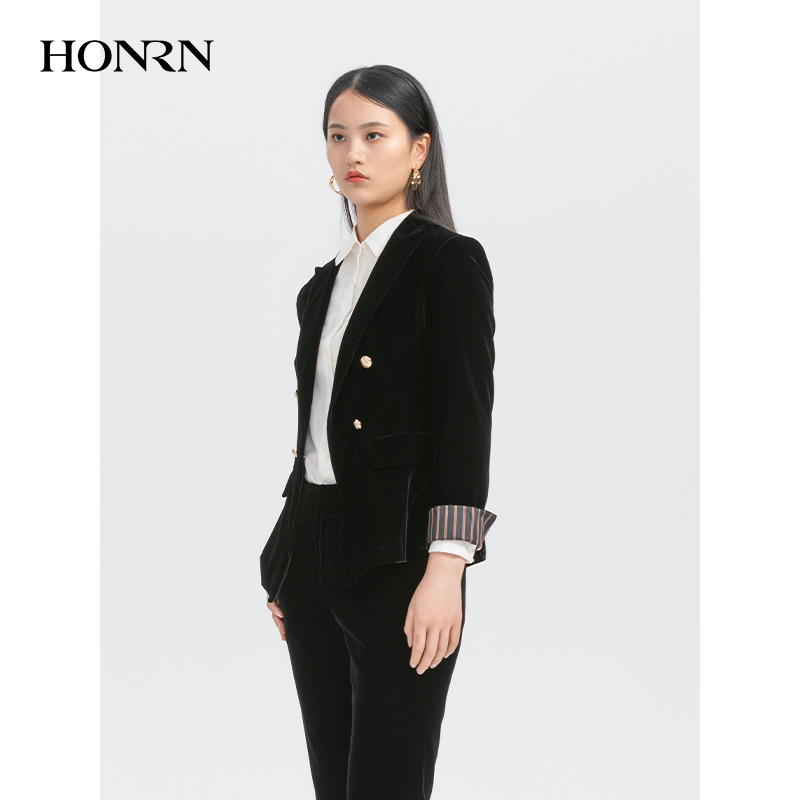 HONRN/红人时尚修身显瘦长袖丝绒西装外套上衣女春秋款HH33OS367