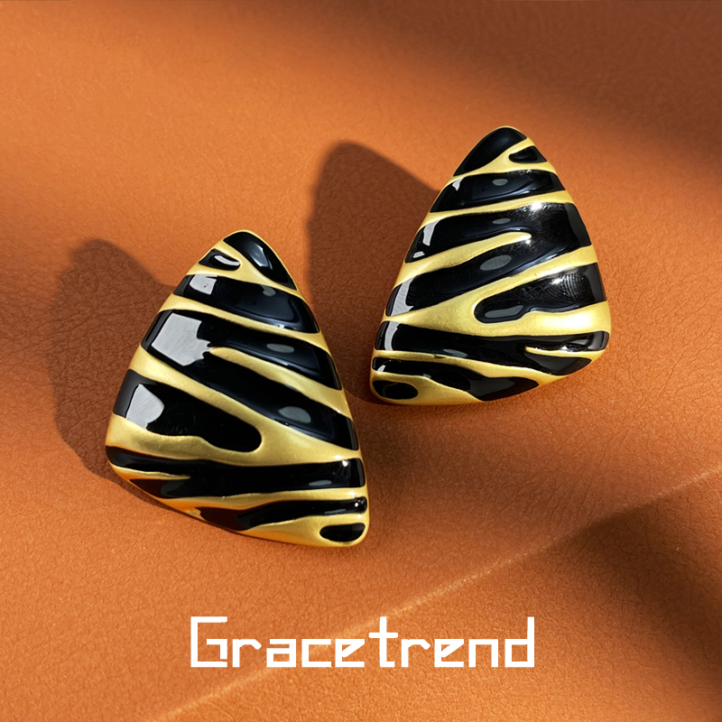 Grace trend 铜合金耳饰 黑三角气质轻奢黑金色耳环耳钉  D-275