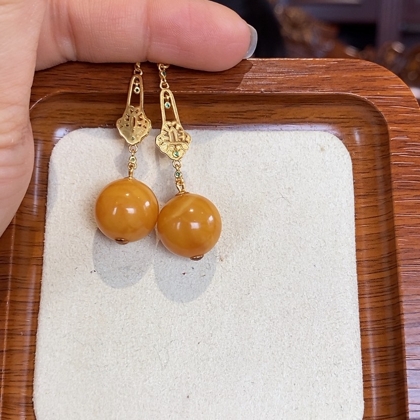 【闪购商品】蜜蜡耳饰银S925镀金镶嵌新*
