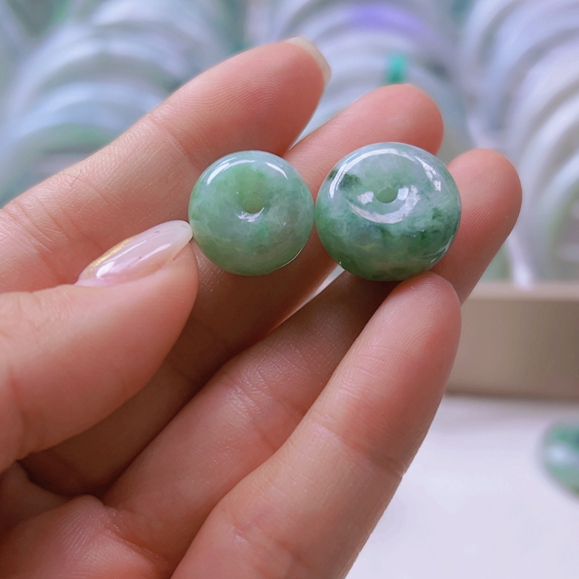 【闪购商品】翡翠手镯未镶嵌