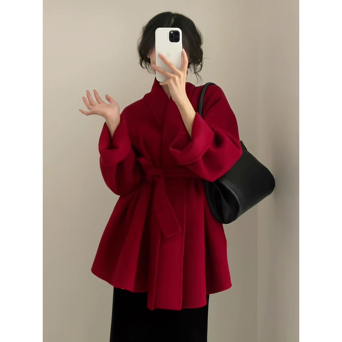 2023秋冬新款加厚毛呢潮赫本风短款斗篷系带酒红色外套大衣女气质