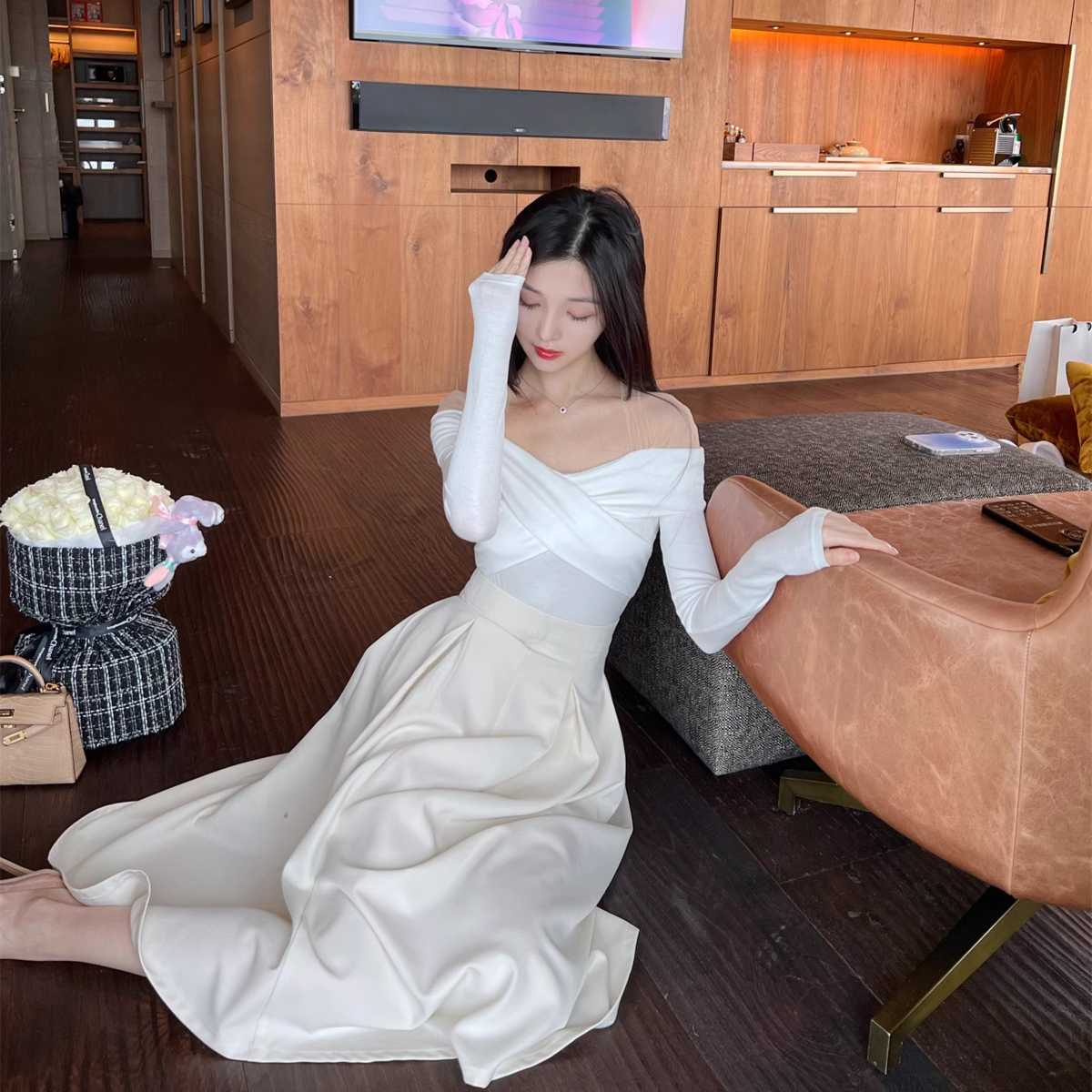 【PH2304200】内搭长袖T恤+半身百褶长款伞裙套装（需分开买哦） 