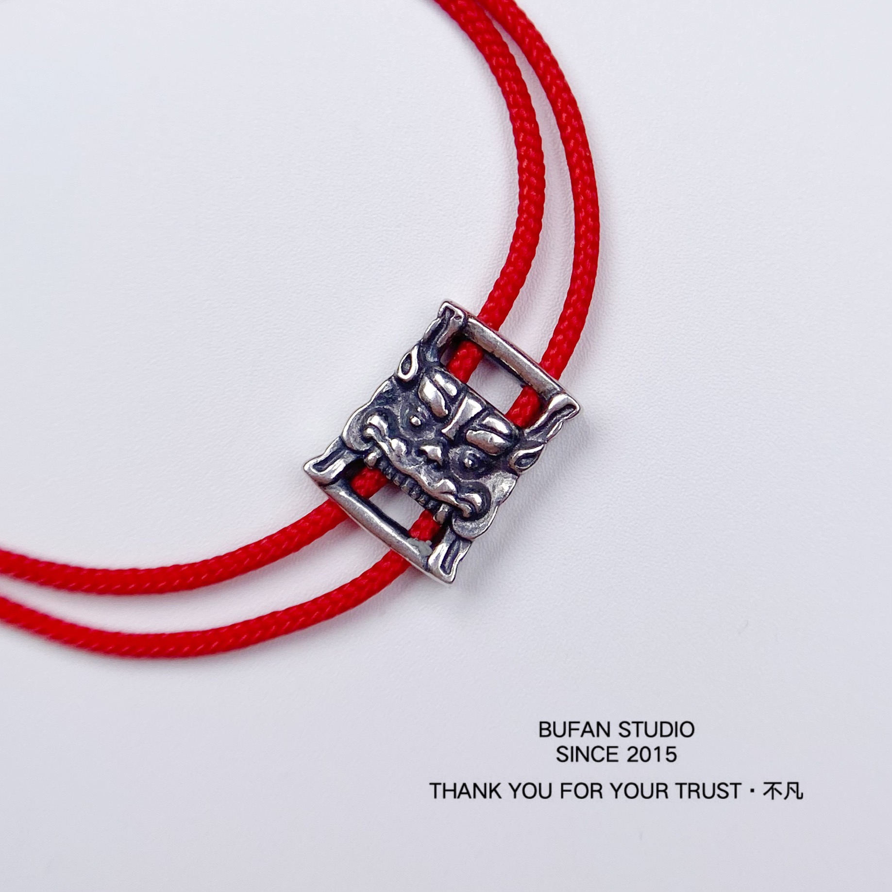 925银银制品 【不凡】925银制  复古百搭支巴扎经书扣背云线束百搭