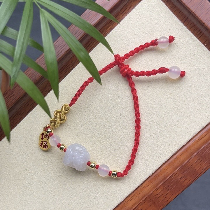 缅甸翡翠女款手绳舞狮经典款