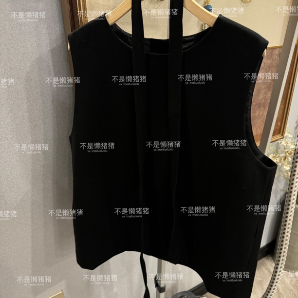 秋冬款圆领百搭磨毛背心气质显瘦上衣。起球，沾毛！