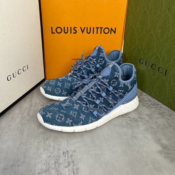 LouisVuitton/路易威登蓝色牛仔老花休闲运动鞋/95新/42.5欧/H