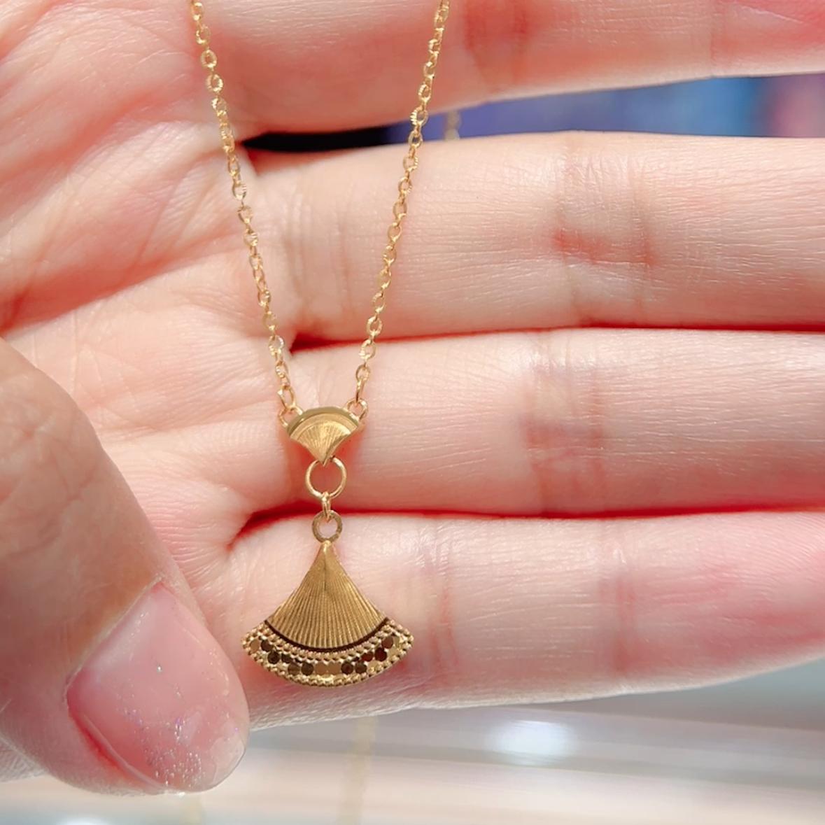 Chow Tai Seng/周大生周大生宝家足金裙摆套链时尚百搭精美优雅