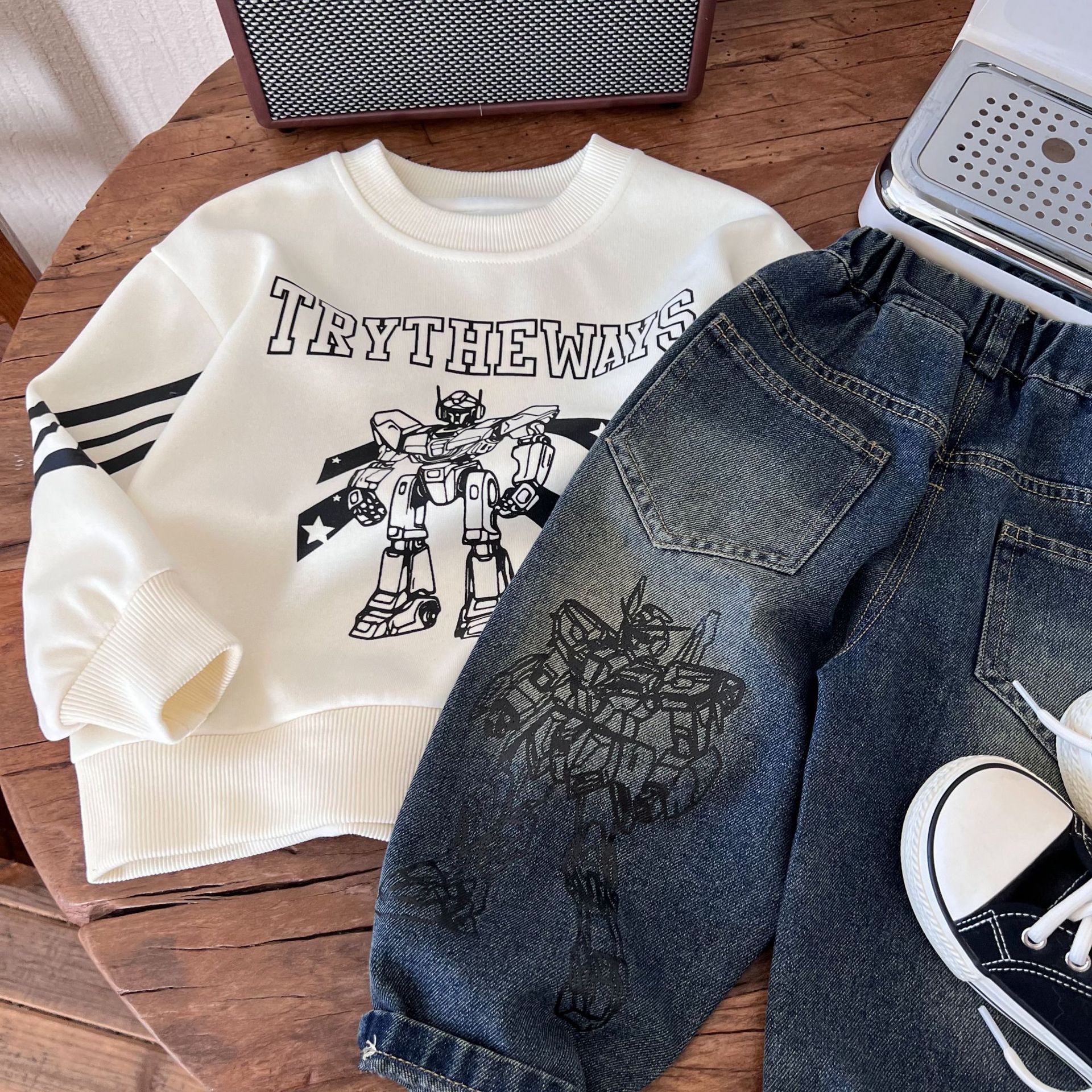 童装牛仔裤2024秋季新款童裤男童牛仔长裤机器人潮儿童裤子