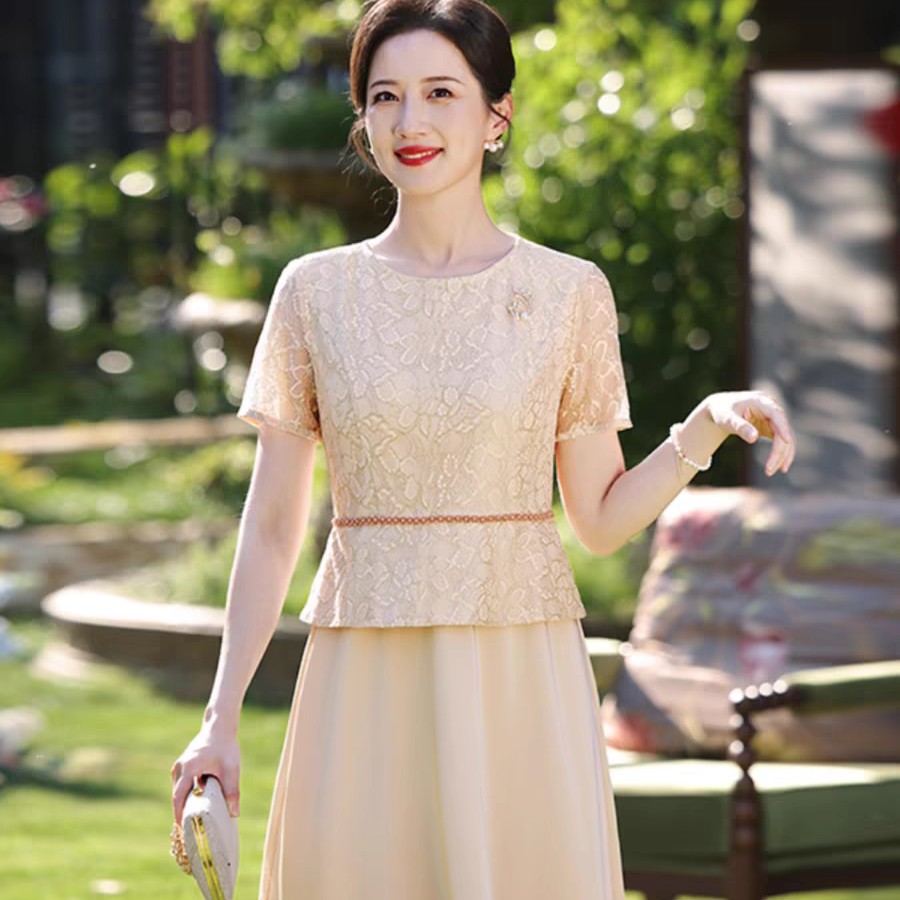 喜婆婆婚宴装旗袍晚礼服2024新款香槟色小个子妈妈婚礼高贵夏季