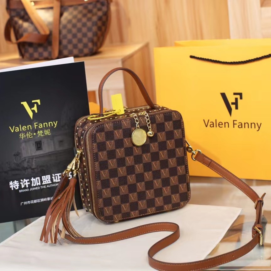 【香水百盒】华伦·梵妮正品洋气盒子包多隔层香水包可单肩斜挎包