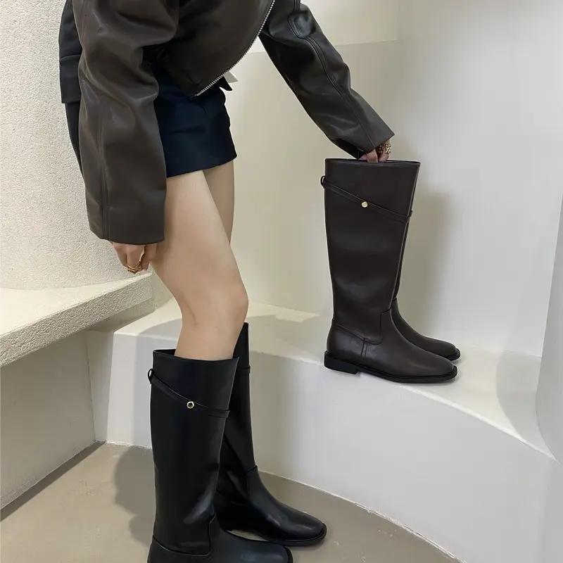 平底宽筒长筒靴女圆头皮带扣粗跟高筒骑士靴不过膝长靴