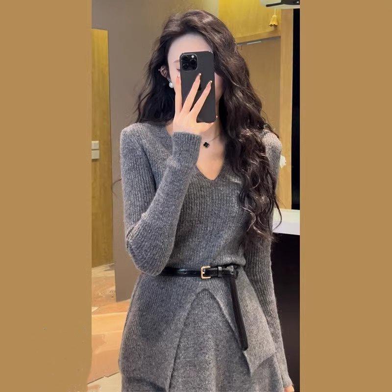 针织毛衣连衣裙子女2024新款秋冬季高级感穿搭一整套气质内搭长裙