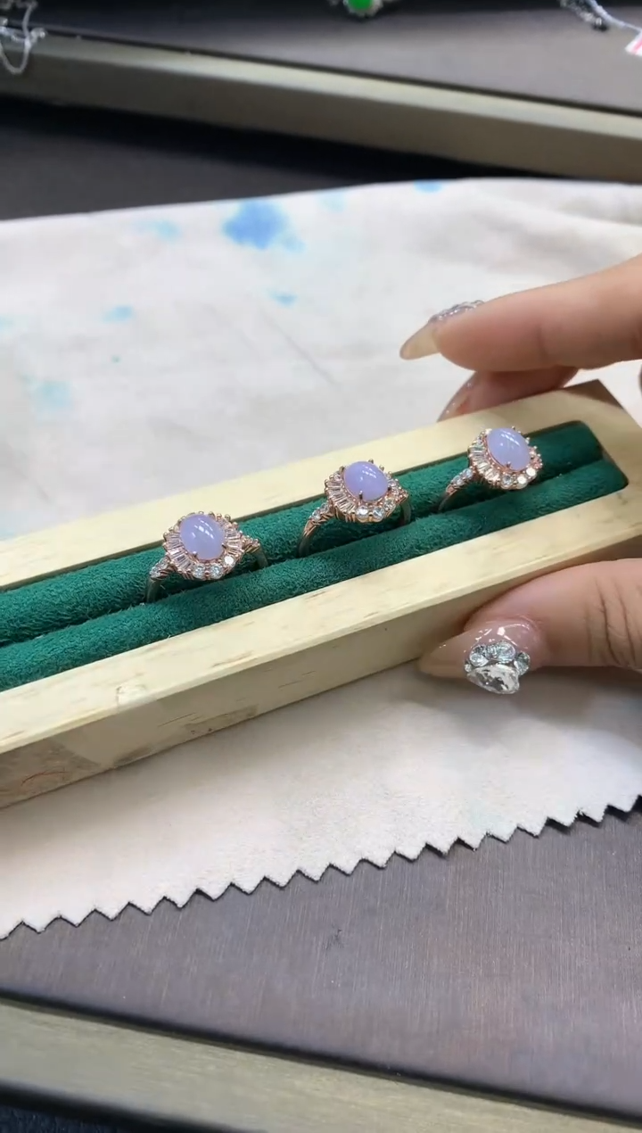 【闪购商品】翡翠颈饰银S925镀金镶嵌戒指【多样性发其一】