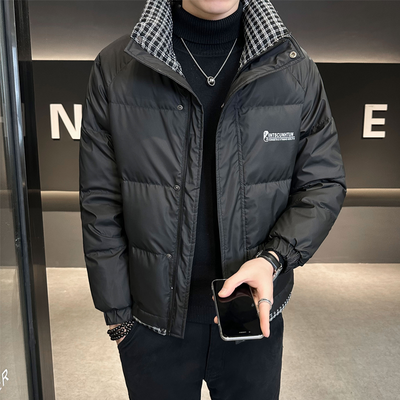 羽绒服男短款2023年新款轻薄立领加厚潮流帅气保暖休闲外套男冬装