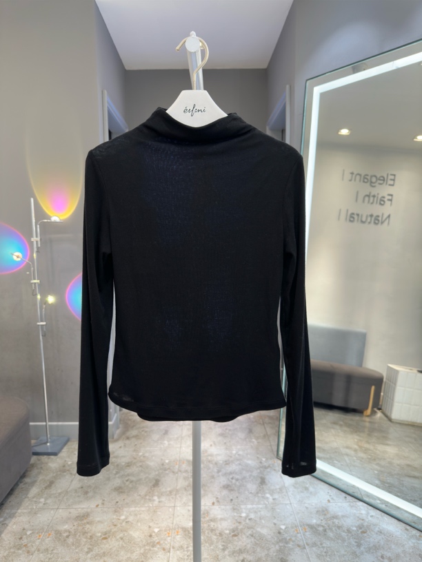 专柜2024冬款水墨黑打底面膜衣1FA601293