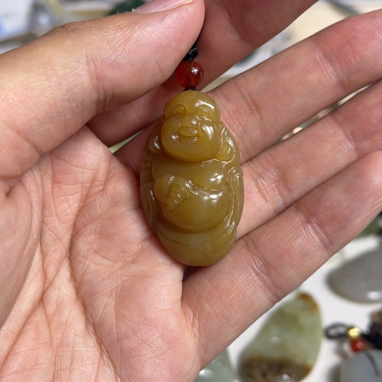 【闪购商品】和田玉（糖玉）颈饰未镶嵌丽*