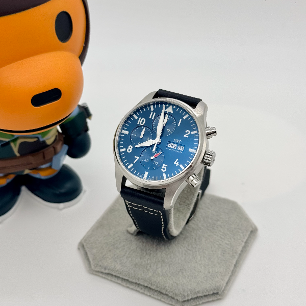 全新未使用 IWC/万国 IW378003飞行员蓝面男表43MM/未使用24年
