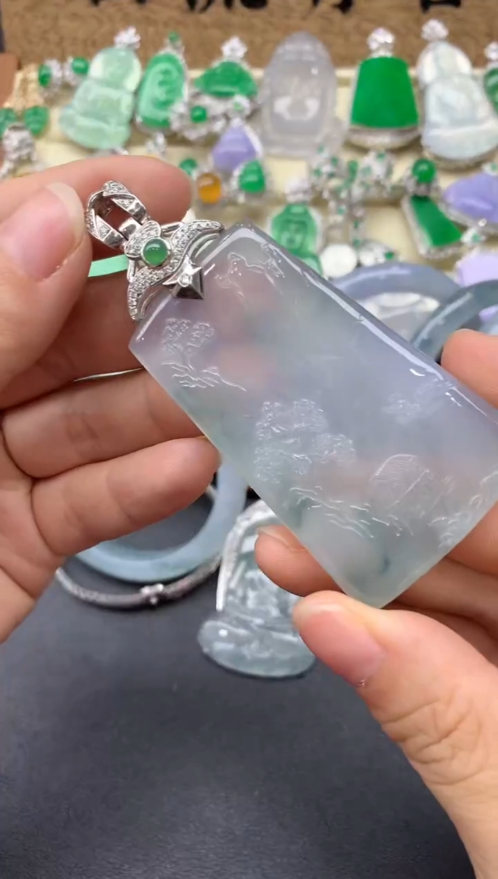 【闪购商品】翡翠颈饰18K金镶嵌189-中国好珍宝