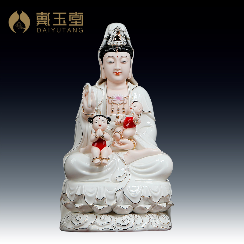 戴玉堂德化陶瓷描金坐荷观/音手上抱小孩家居桌面摆件 装饰工艺品