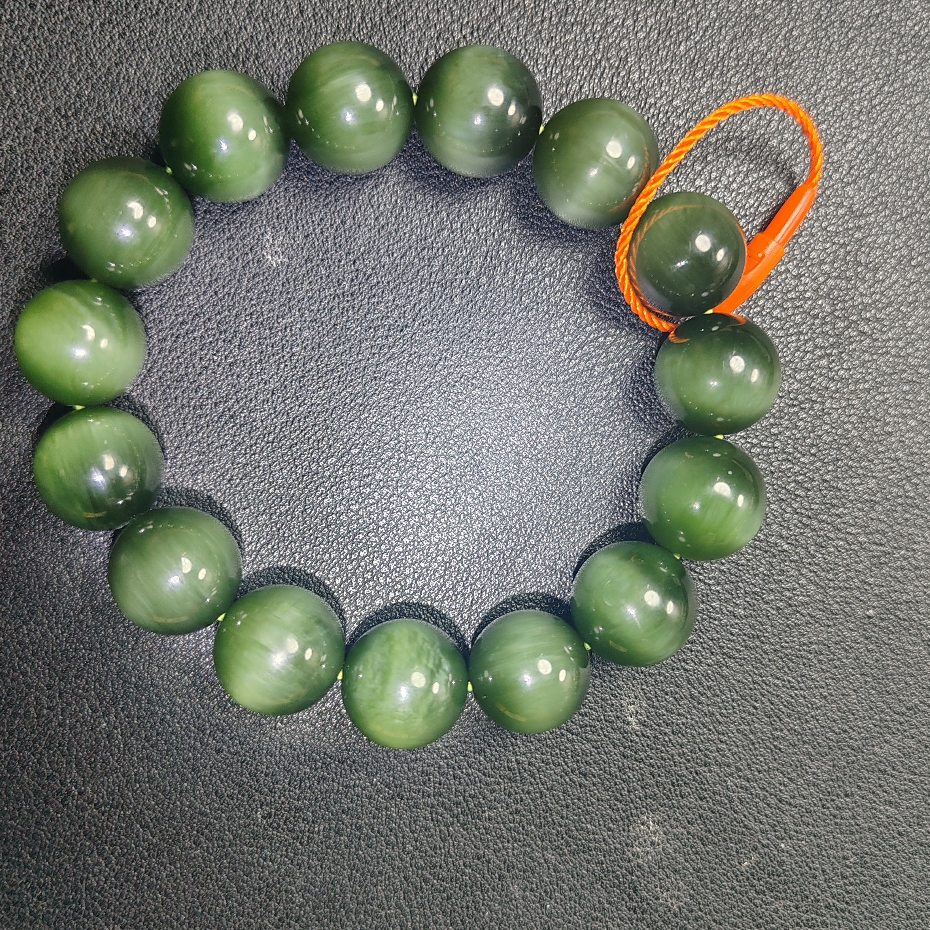 新疆和田玉黑金猫手串