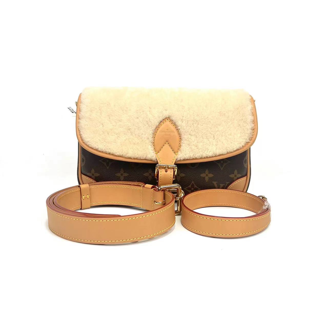 全新未使用 LouisVuitton/路易威登 维舒全新LV法棍包71201890