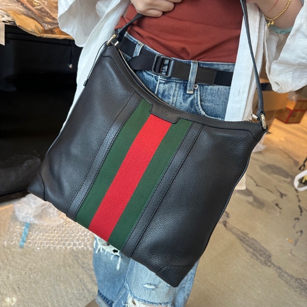 95新 GUCCI/古驰 古驰/黑色单肩hobo/送中检2476