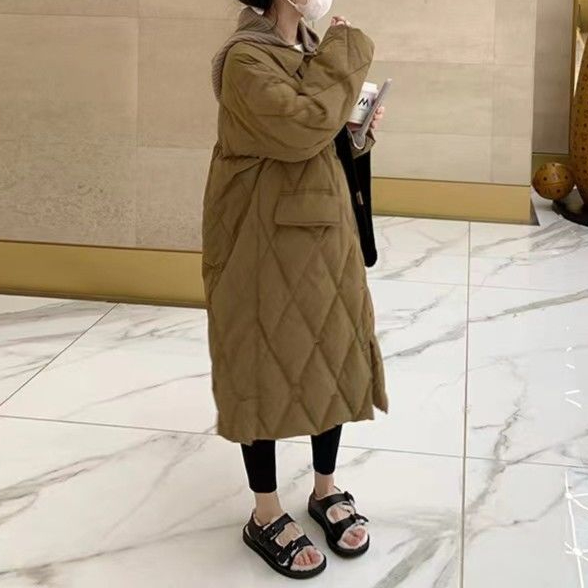 鸭鸭2023韩系羽绒衣女针织帽娃娃领菱形格韩版过膝大码