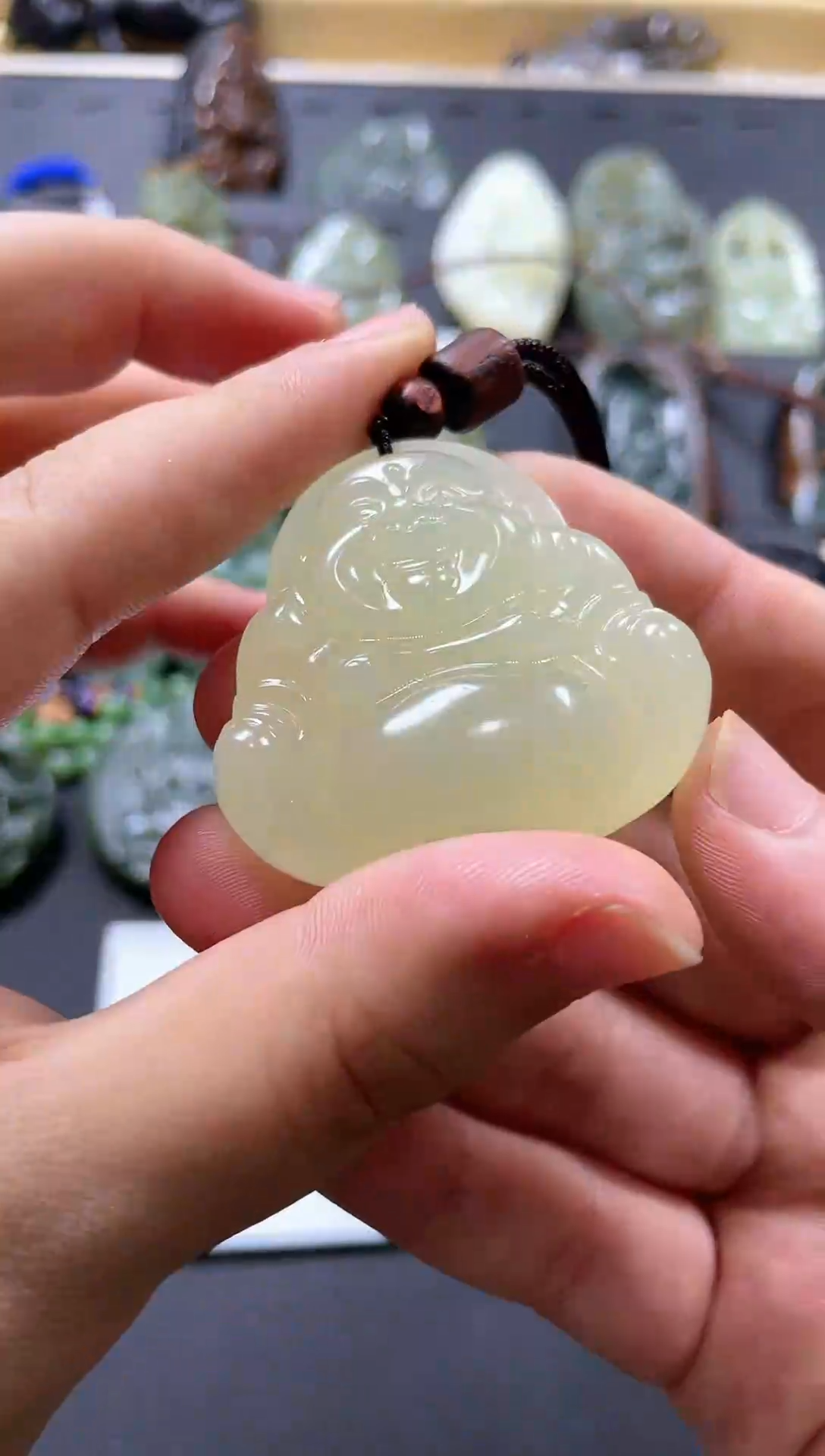 【闪购商品】石英质玉颈饰未镶嵌1