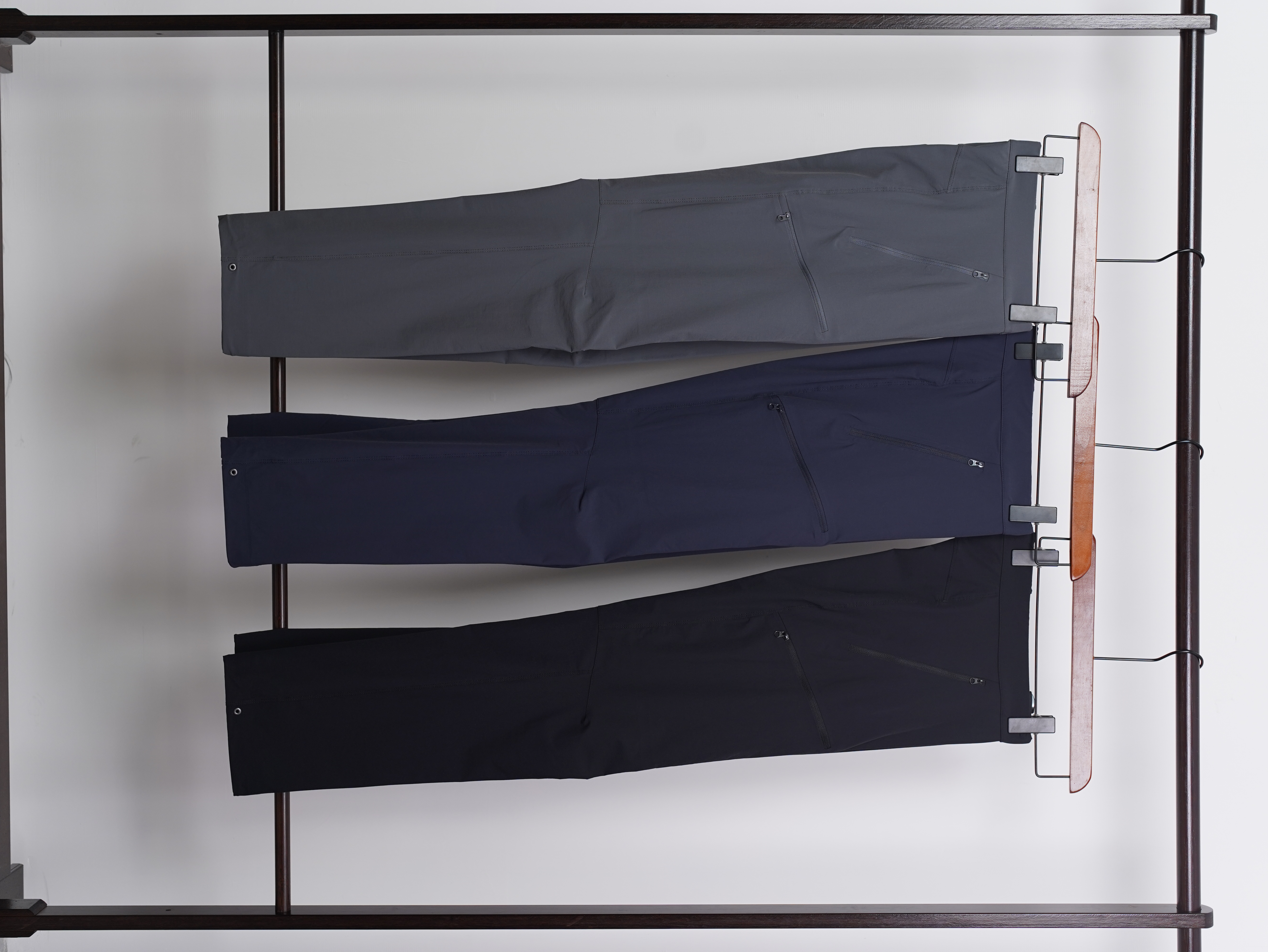 户外四季3D立体裁剪透气弹力速干防泼水软壳登山裤