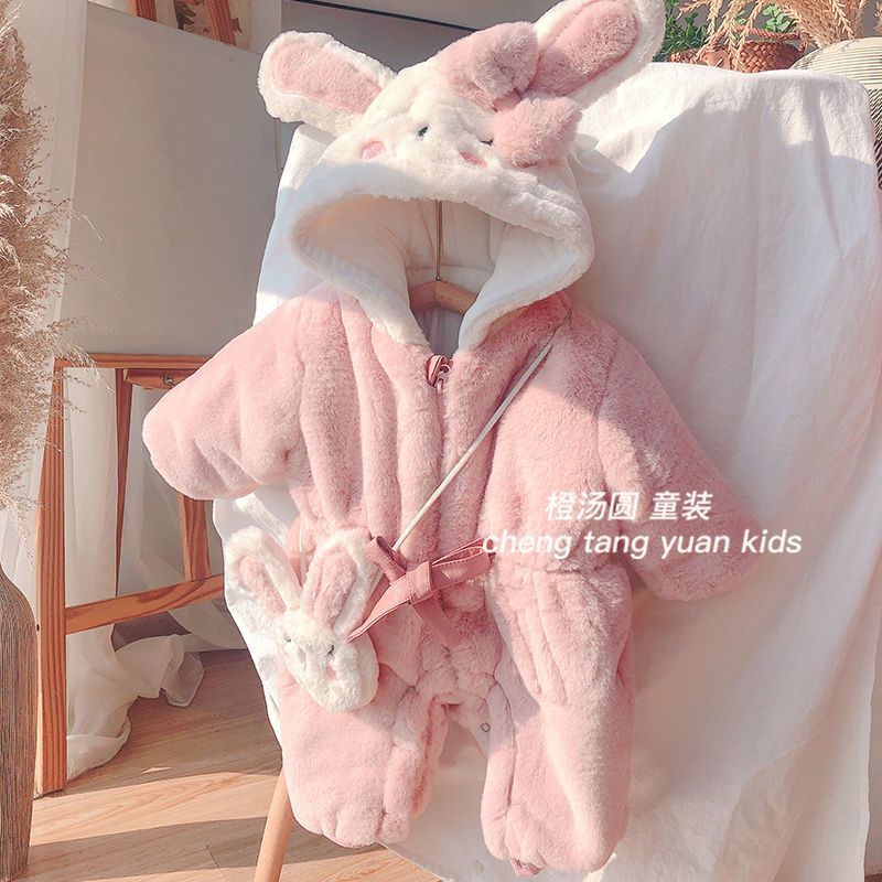 【乐童】婴儿连体衣冬装2023新款女宝宝爬服新生儿童外穿毛毛衣加绒