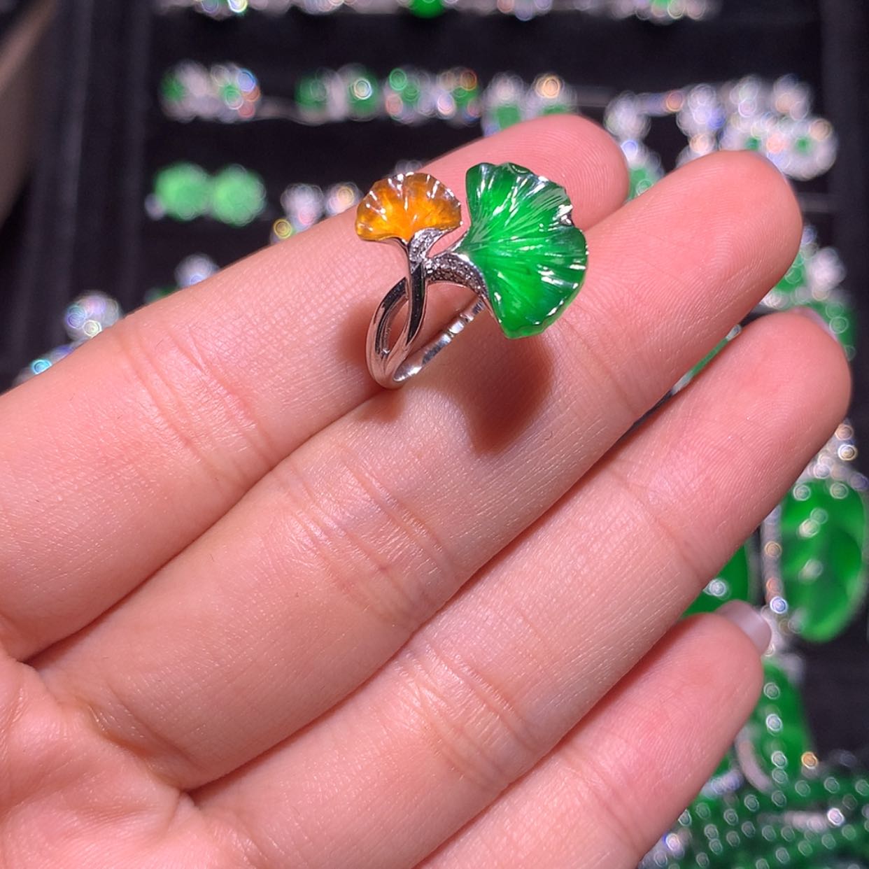 【闪购商品】定制翡翠18K金镶嵌天****计
