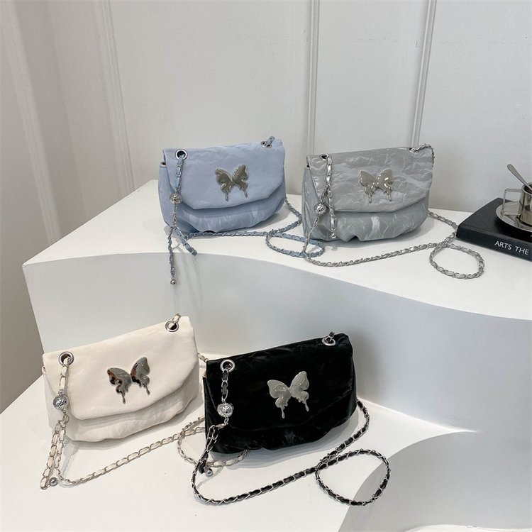 时尚小众百搭链条包女简约单肩斜挎包褶皱设计女士网红小包包斜跨