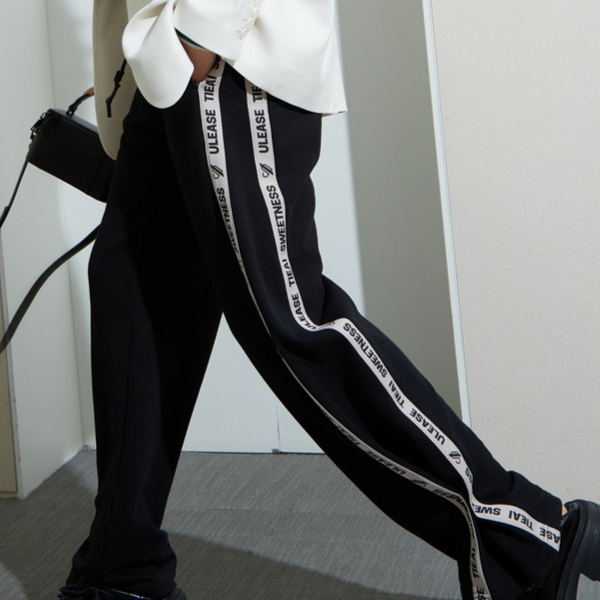 U/TI 23专柜热卖条纹直筒显瘦宽松户外撞色运动条纹女装休闲裤