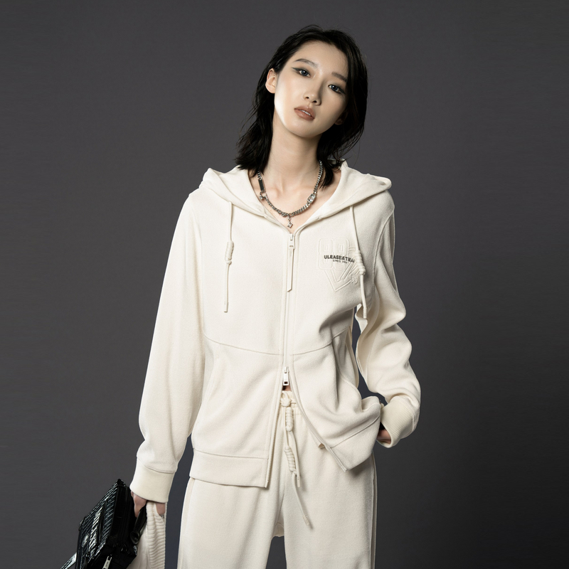 uti米白色灯芯绒连帽卫衣女 百搭简约双拉链外套尤缇2024冬季新款