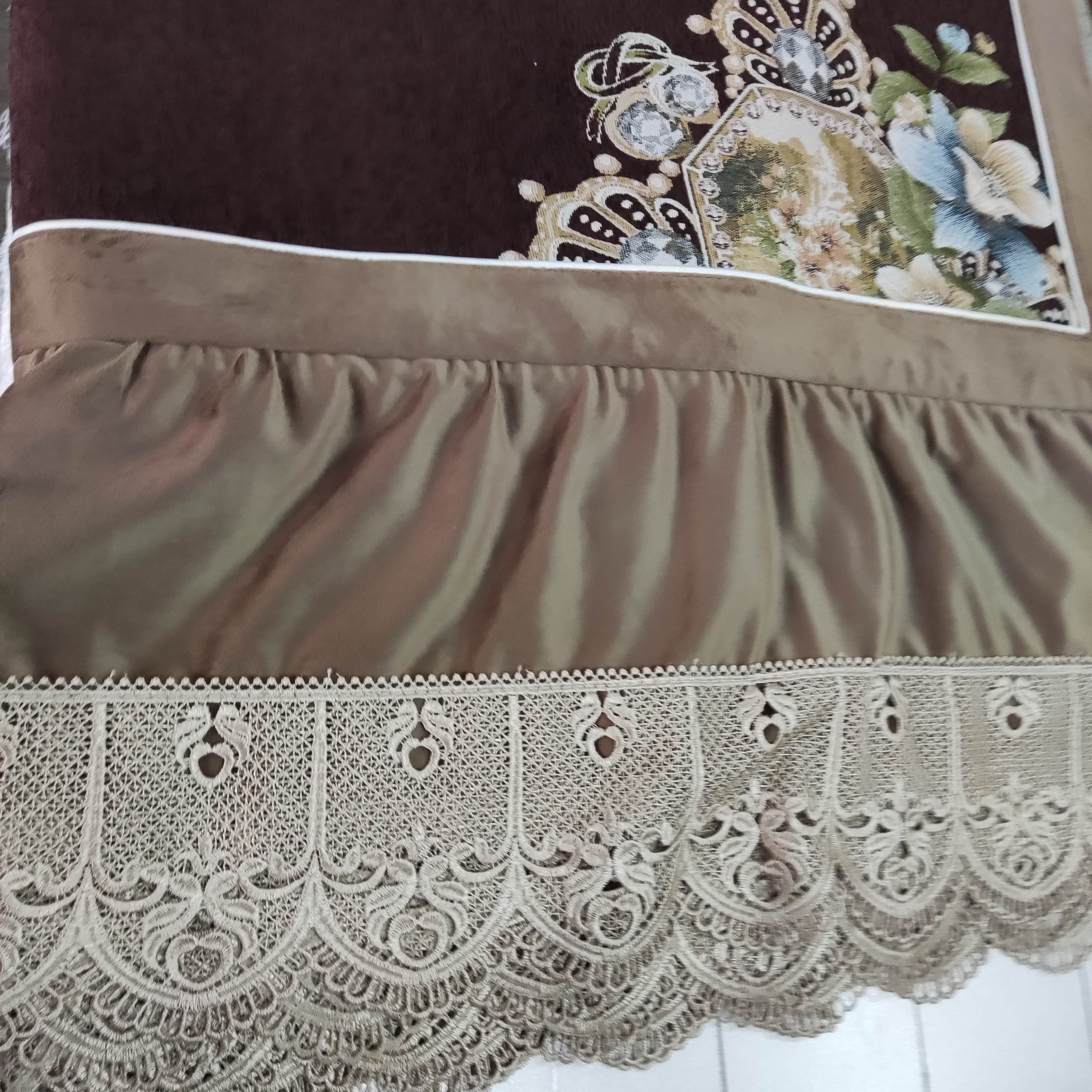 2421咖色欧花雪尼尔沙发垫1/3/5位90/180/240有3至5厘米误差