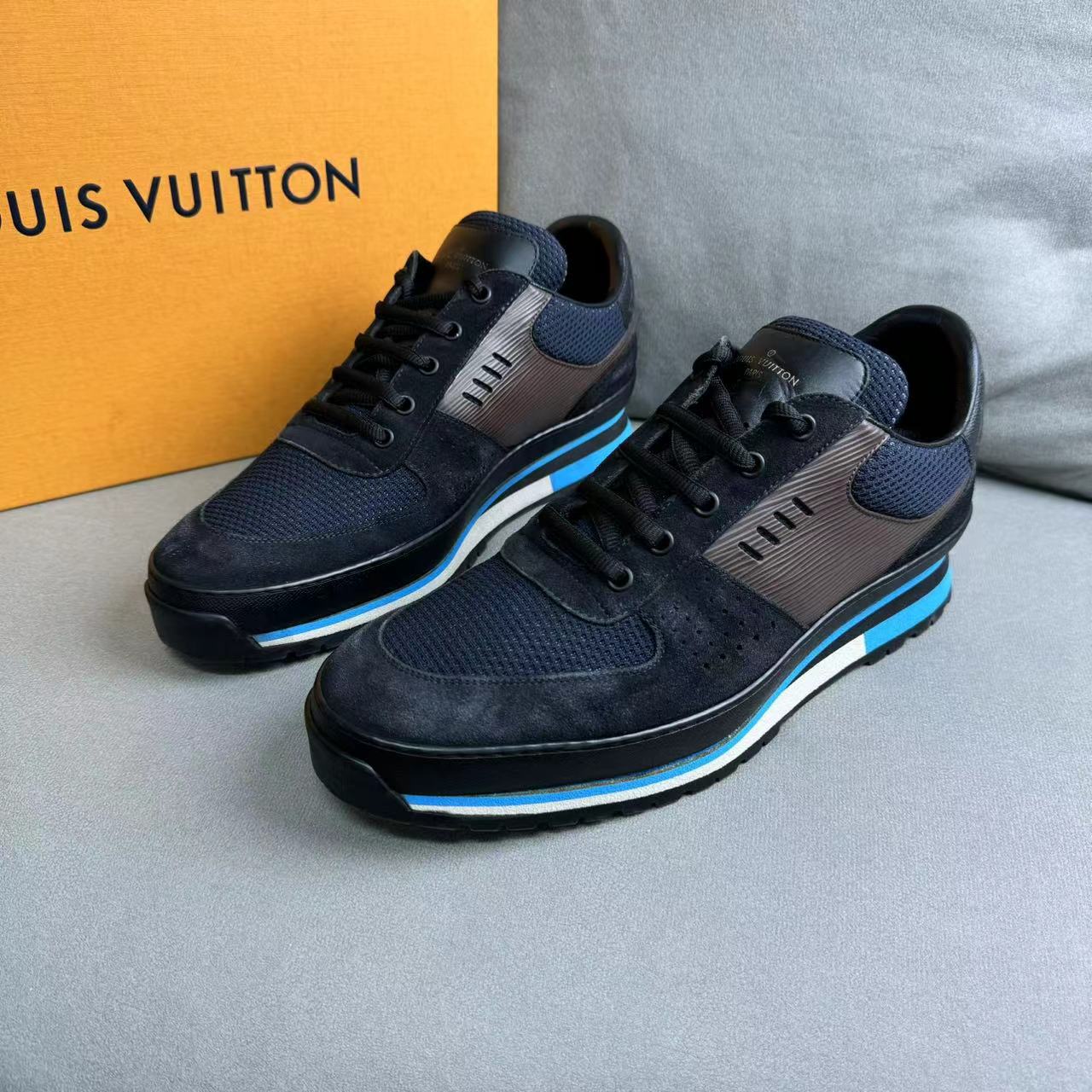 LouisVuitton/路易威登黑色时尚百搭透气夏季运动鞋 41.5码/95新