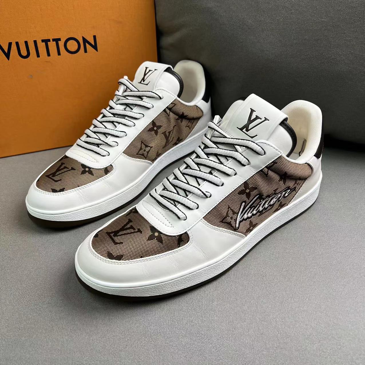 LouisVuitton/路易威登白棕拼接老花低帮平底板鞋 98新/40.5码