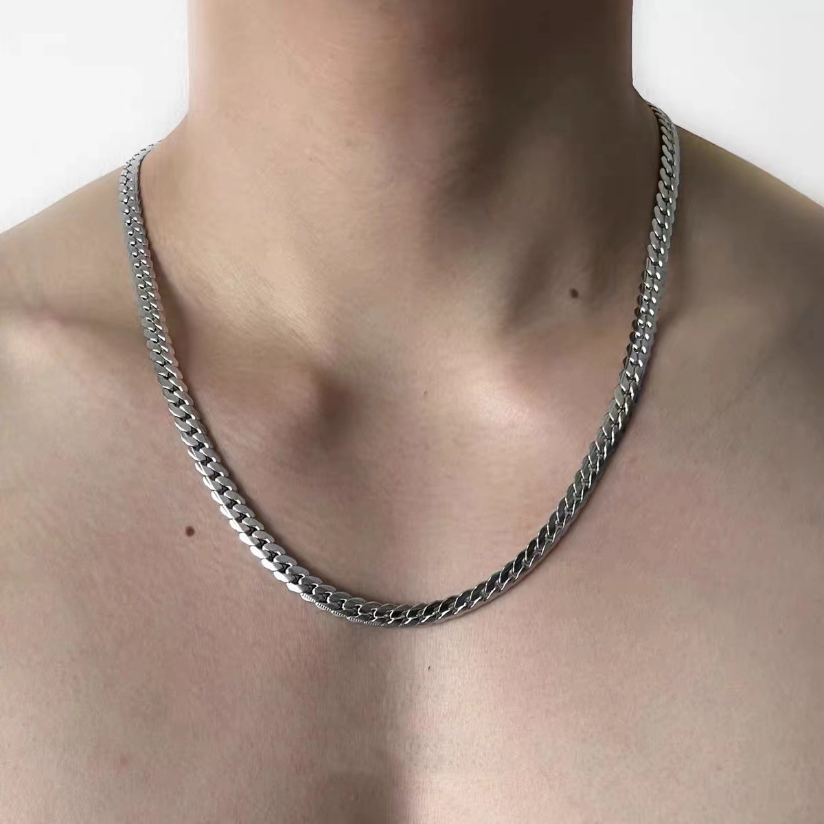 钛钢项链 【压花古巴】男潮压花古巴链项链简约高级感男生锁骨链